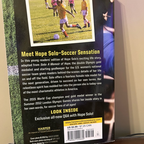NWOT Hope Solo My Story soft cover book - Picture 2 of 2